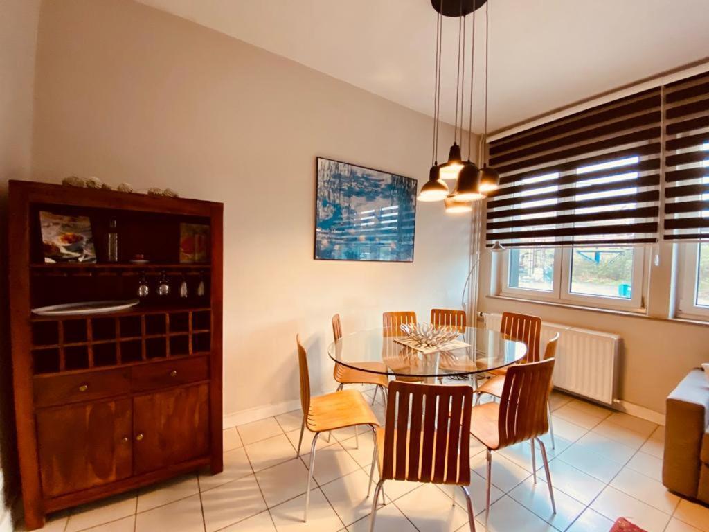 Fenetre Sur Le Standard De Liege Apartment Ougree Luaran gambar